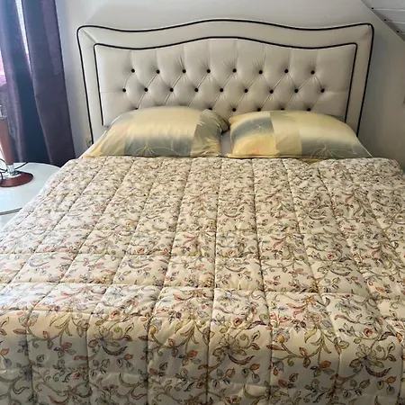 Zimmer Zum Wohlfuehlen Eching  Buitenkant foto