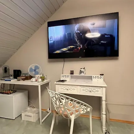 Zimmer Zum Wohlfuehlen Eching  Buitenkant foto