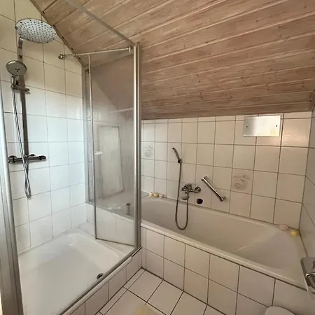 Zimmer Zum Wohlfuehlen Eching  Buitenkant foto